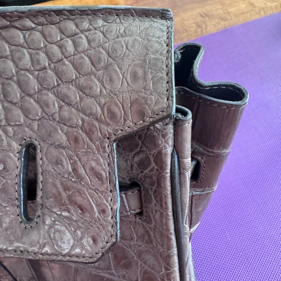 Real Crocodile leather Brown Handbag - Picture 10 of 16